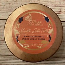 Load image into Gallery viewer, White Pumpkin & Sweet Maple Creme